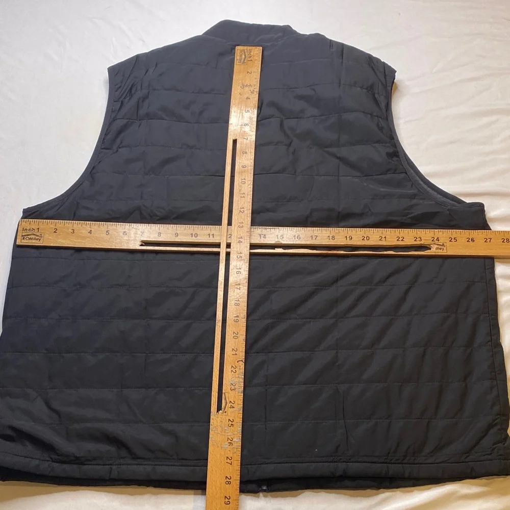 Banana Republic Men's‎ Black Quilted Vest